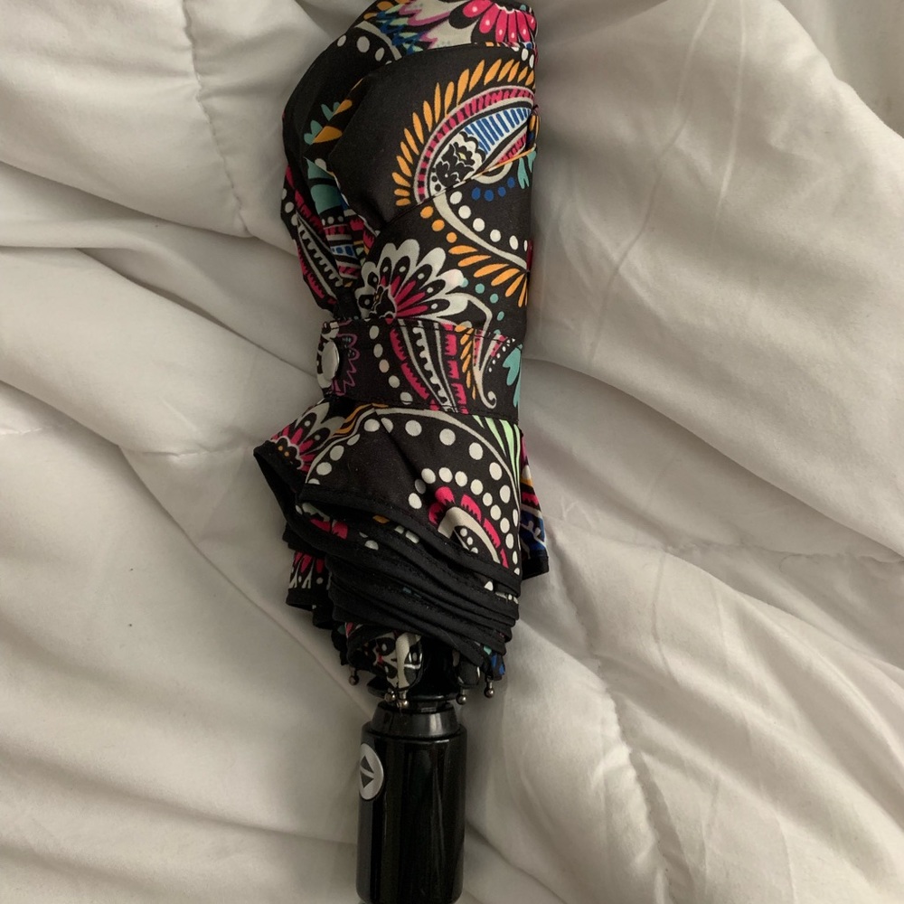 Vera Bradley bandana swirl umbrella